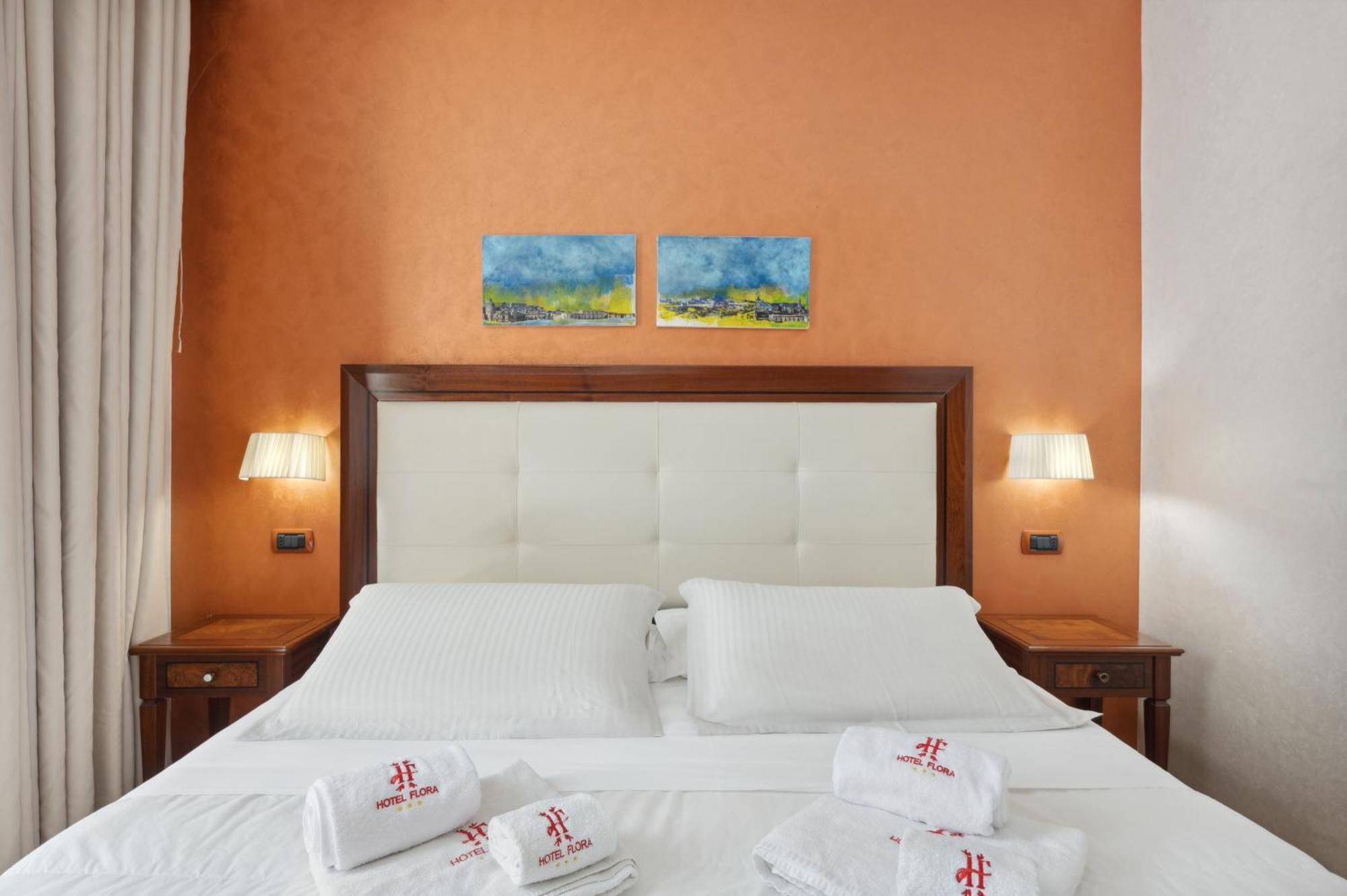 Hotel Flora Noto Extérieur photo